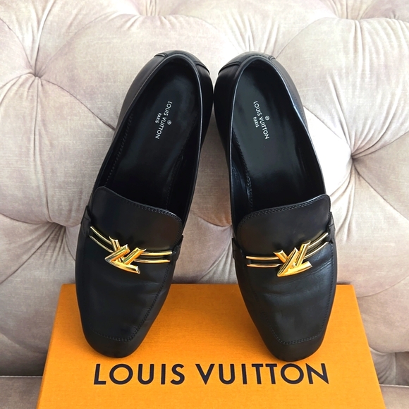 Louis Vuitton upper case flat loafers, black leather, size 39. Made in Italy. - Picture 3 of 10